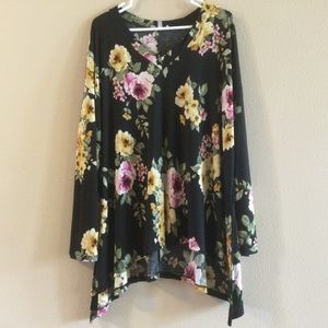 ✔️White Birch Top Hi Low Poly Beautiful Size 1X